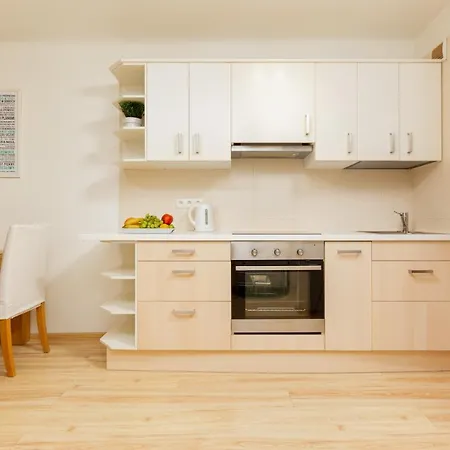 Apartament żelazna Business Wola By Renters *